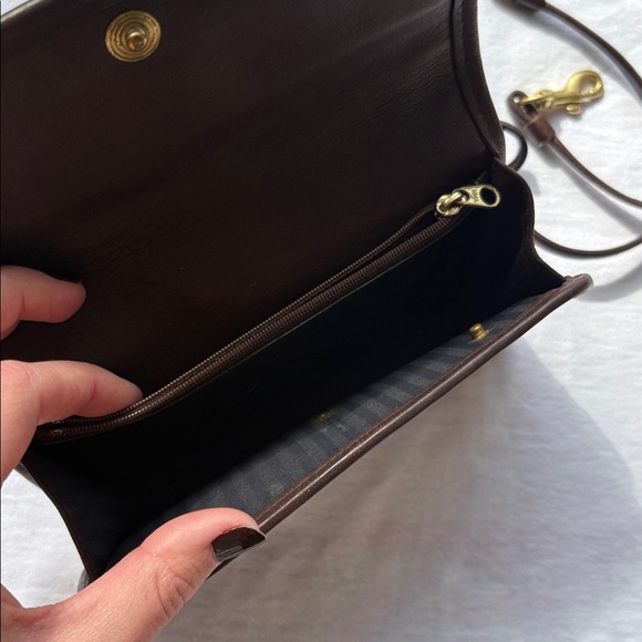 Coach vintage brown leather crossbody clutch Envelope Swing Wallet #4873 - Picture 3 of 7
